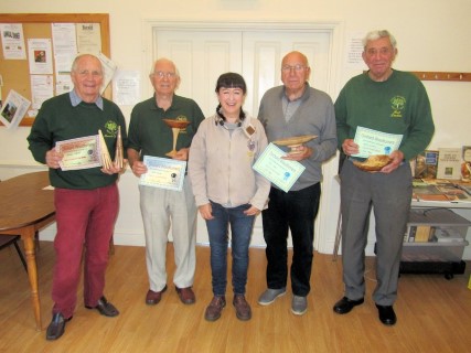Carolyn Lindsay with the September certificate winners
